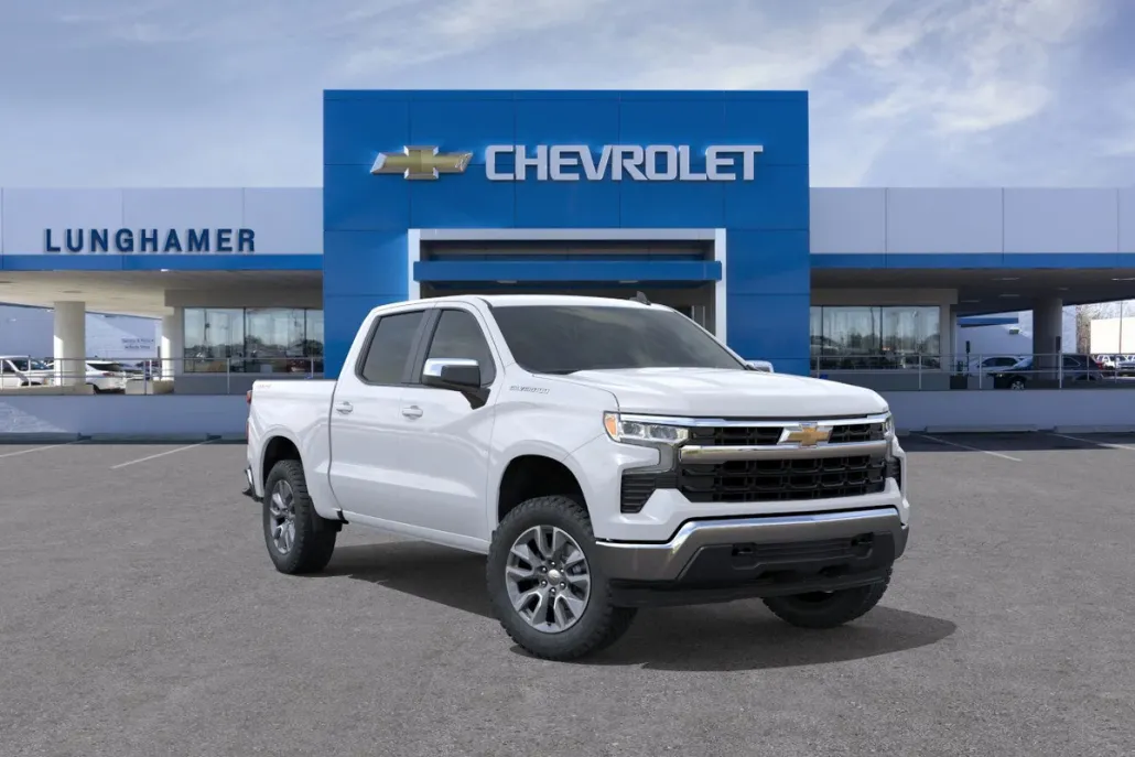 2026 Chevrolet Silverado 1500 LT photo 1