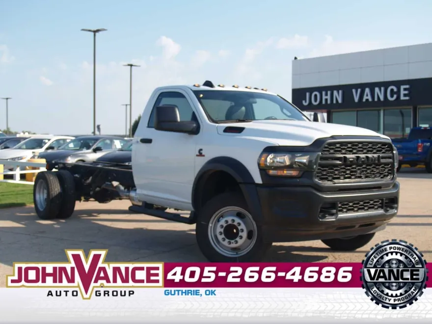 2024 Ram 5500 Tradesman photo 1