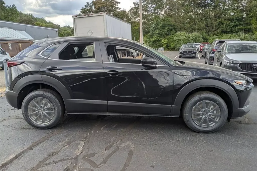 2025 Mazda CX-30 2.5 S photo 1