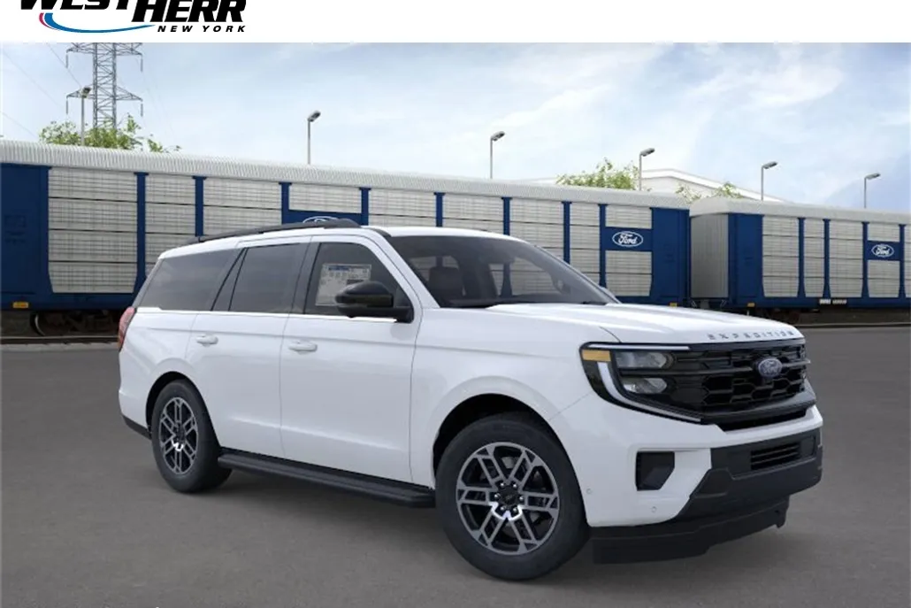 2025 Ford Expedition photo 1