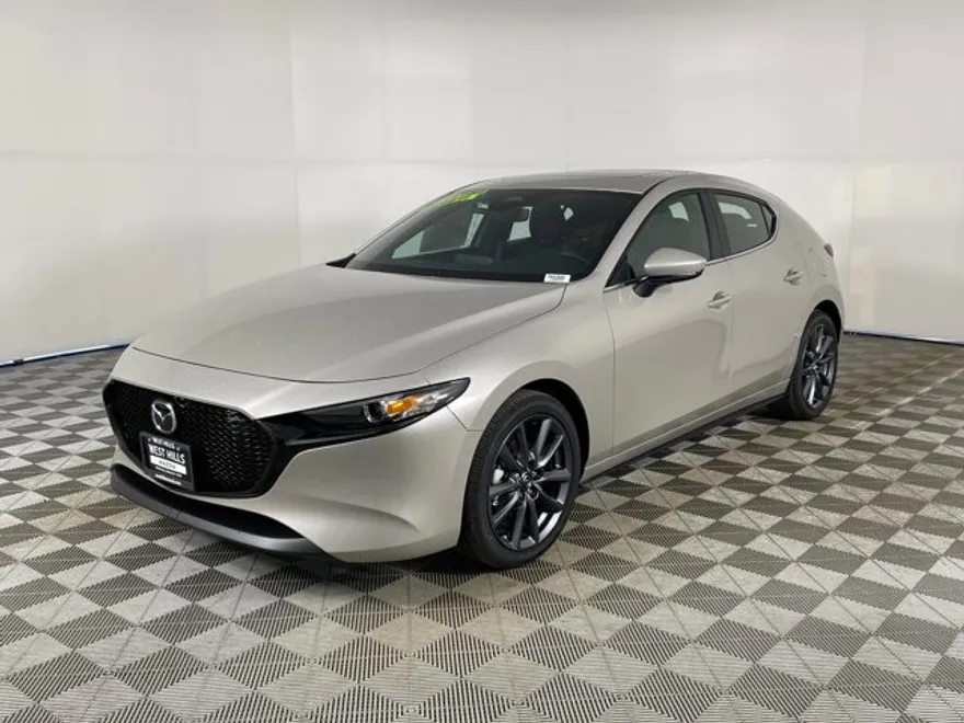 2025 Mazda Mazda3 Hatchback 2.5 s Preferred photo 1