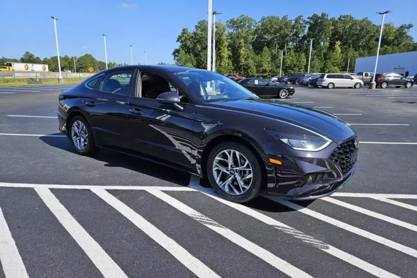 2023 Hyundai Sonata SEL photo 1