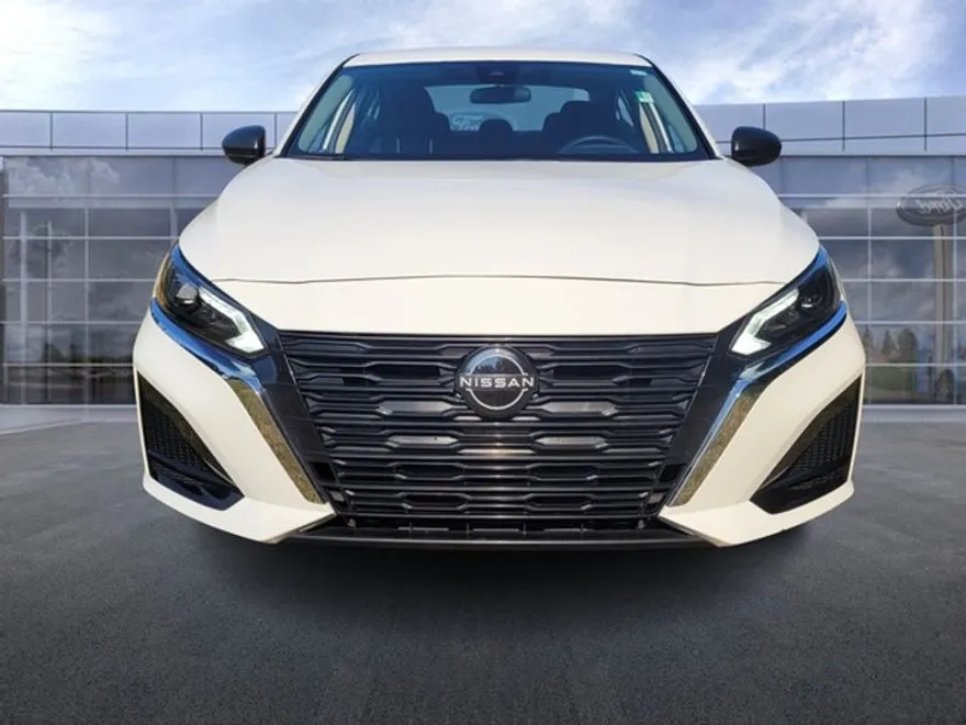 2024 Nissan Altima 2.5 S photo 1