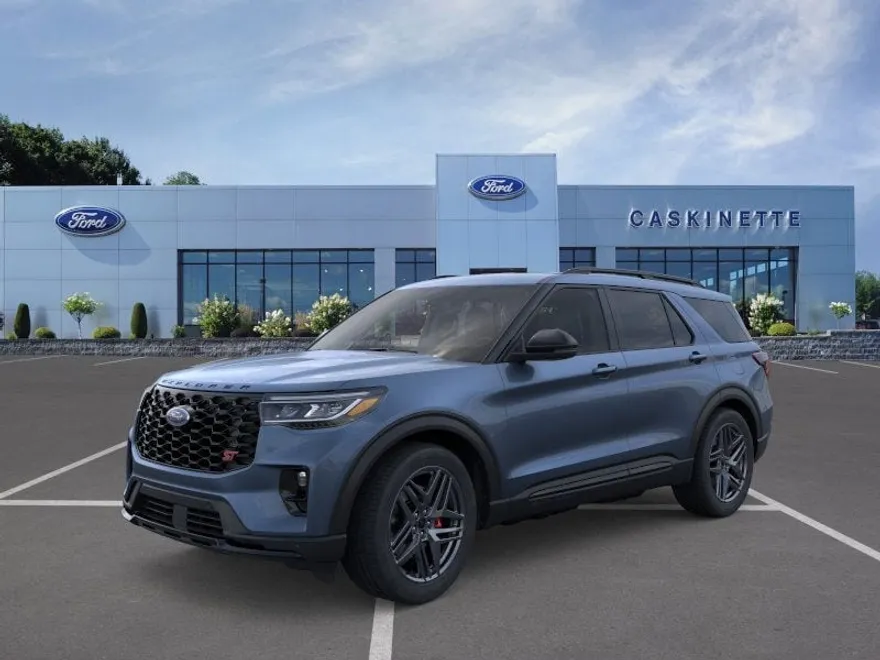 2025 Ford Explorer ST photo 1