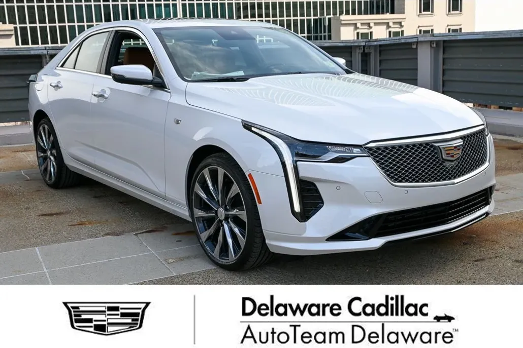 2025 Cadillac CT4 Premium Luxury photo 1