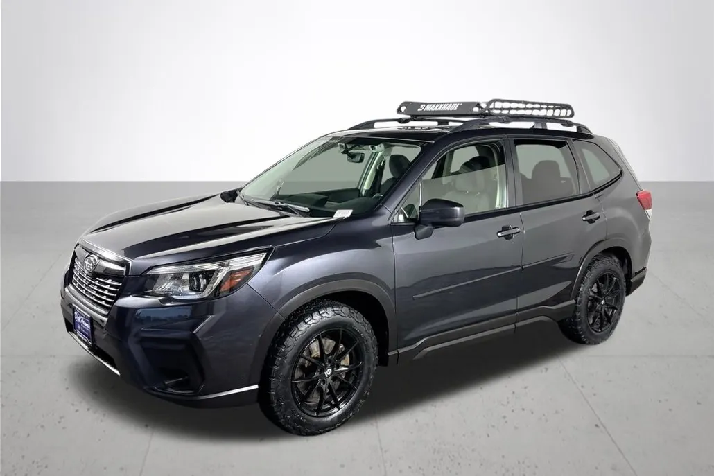 2019 Subaru Forester Premium photo 1
