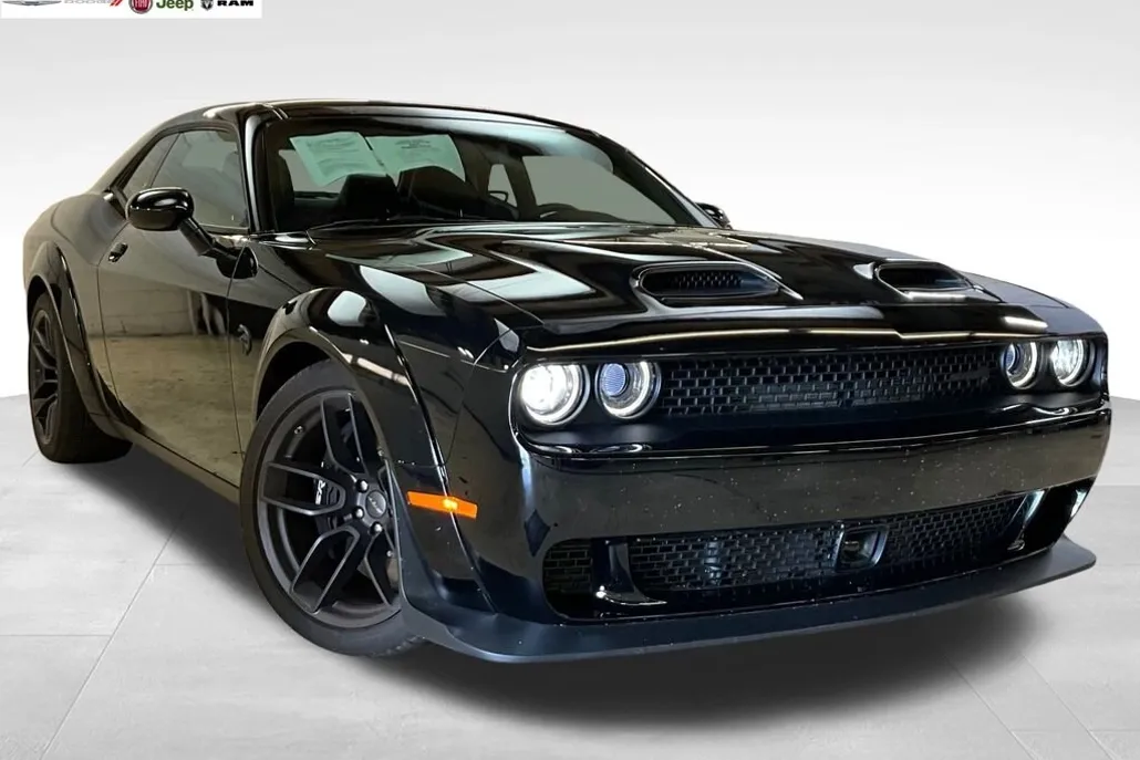 2023 Dodge Challenger SRT8 Hellcat Widebody photo 1