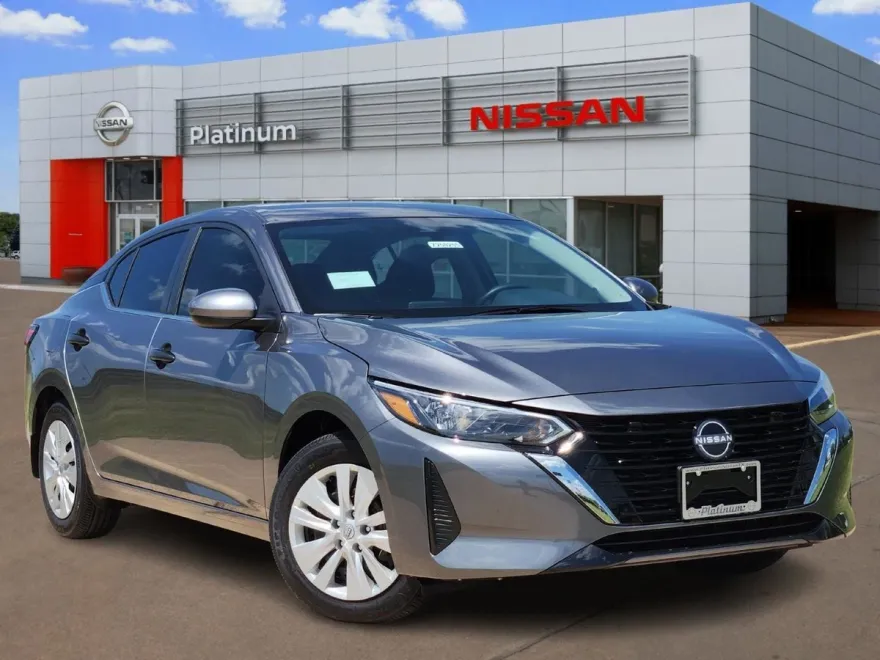 2025 Nissan Sentra S photo 1