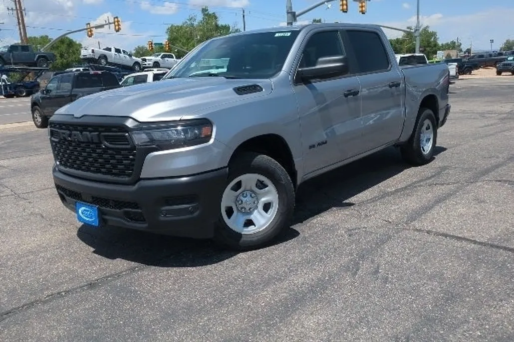 2025 Ram 1500 Tradesman photo 1