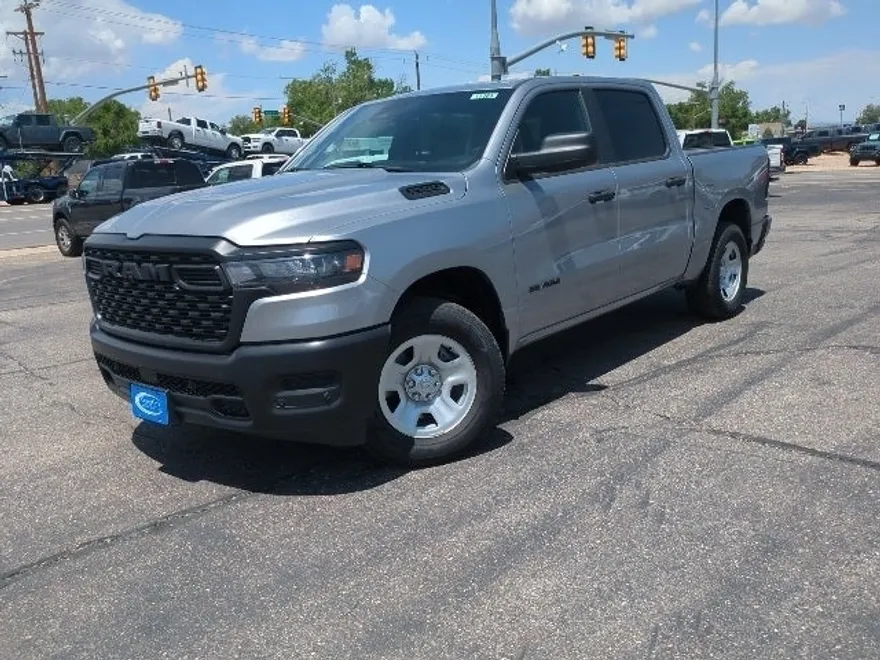 2025 Ram 1500 Tradesman photo 1
