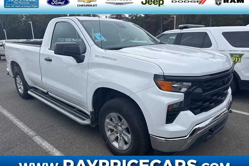 2024 Chevrolet Silverado 1500 photo 1