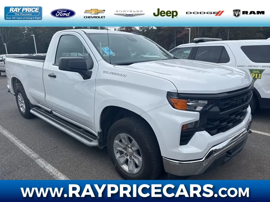 2024 Chevrolet Silverado 1500 photo 1