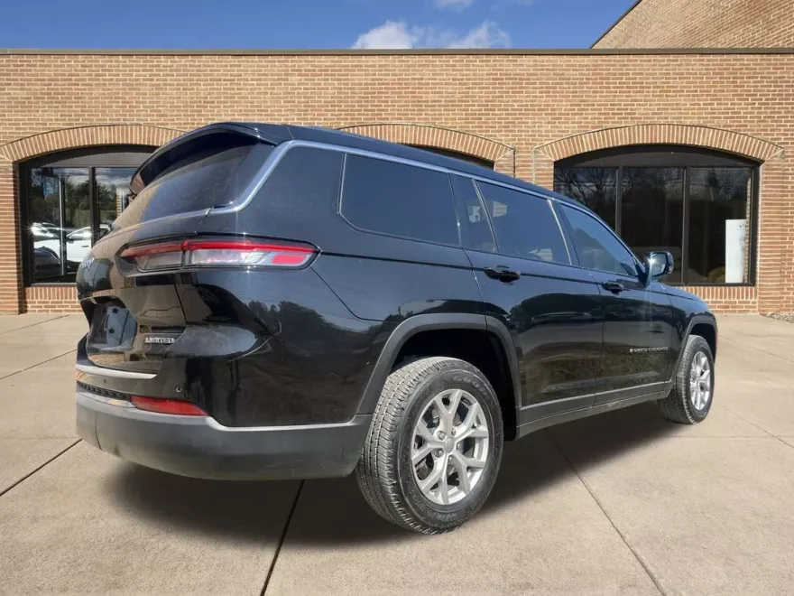 2021 Jeep Grand Cherokee Limited photo 1