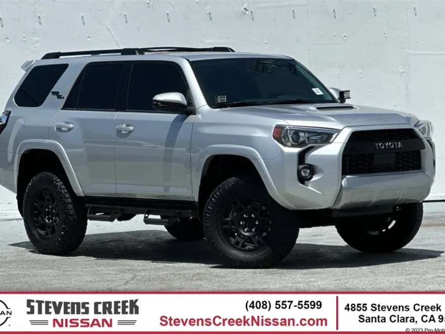 2024 Toyota 4Runner TRD Off-Road Premium photo 1