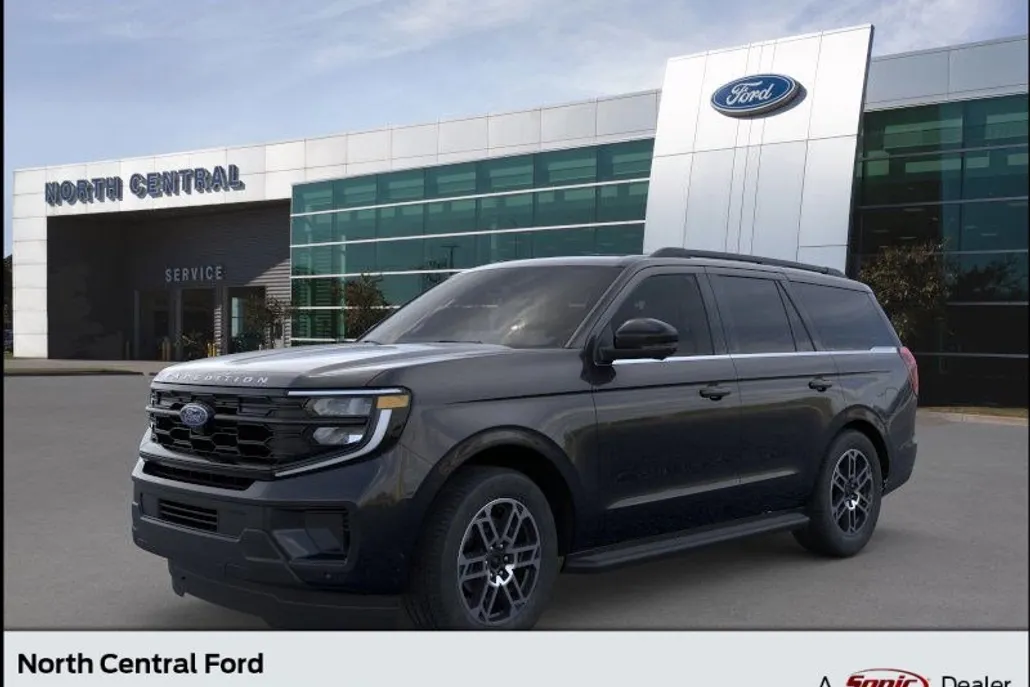 2025 Ford Expedition photo 1
