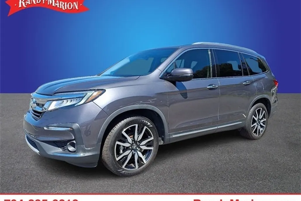 2019 Honda Pilot Touring photo 1