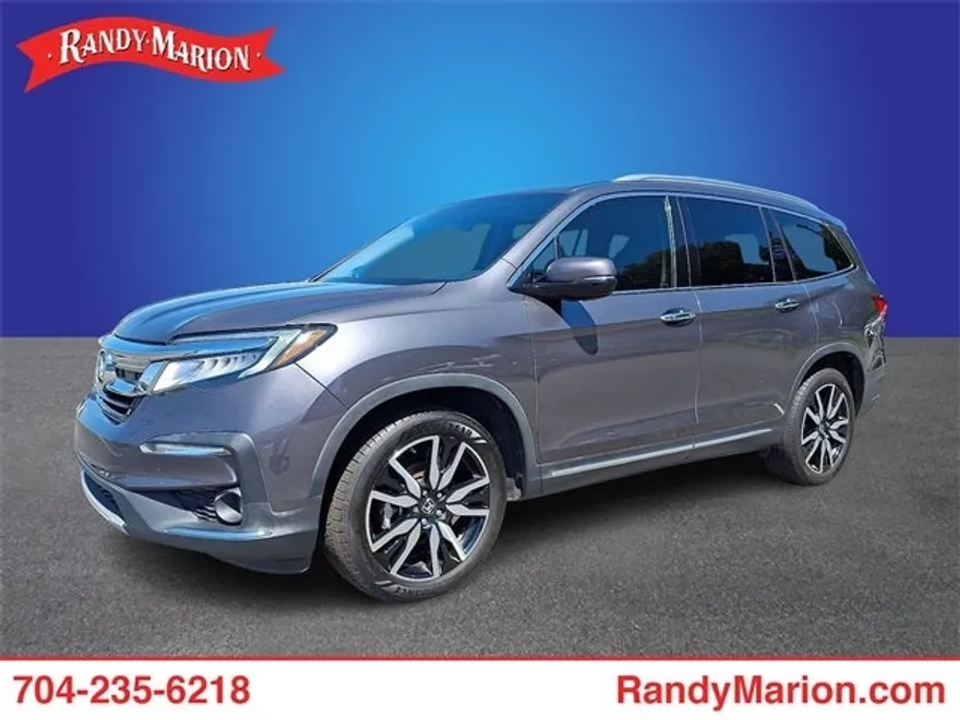 2019 Honda Pilot Touring photo 1