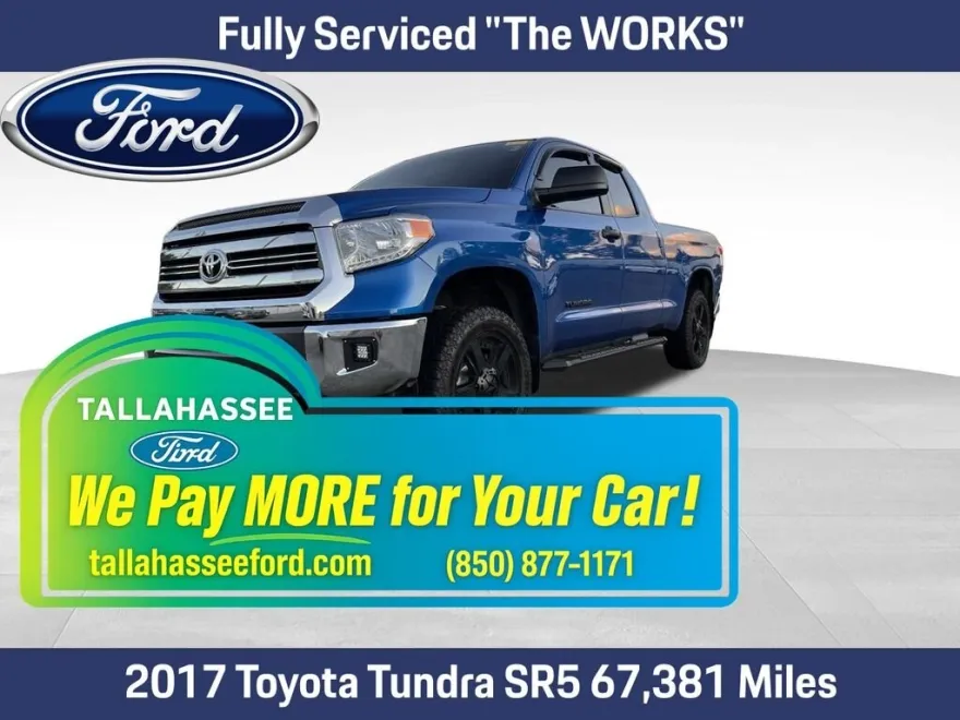 2017 Toyota Tundra SR5 photo 1