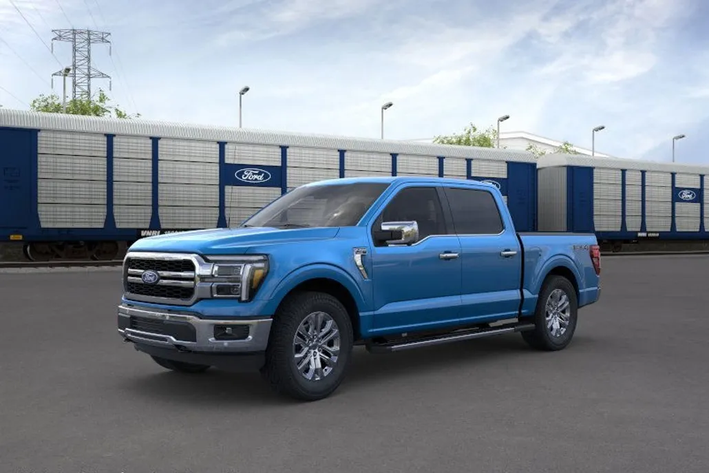 2025 Ford F-150 Lariat photo 1