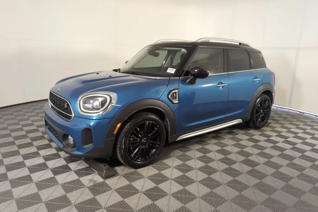 2023 Mini Countryman S photo 1