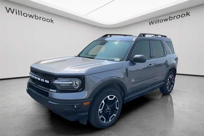 2024 Ford Bronco Sport Outer Banks photo 1