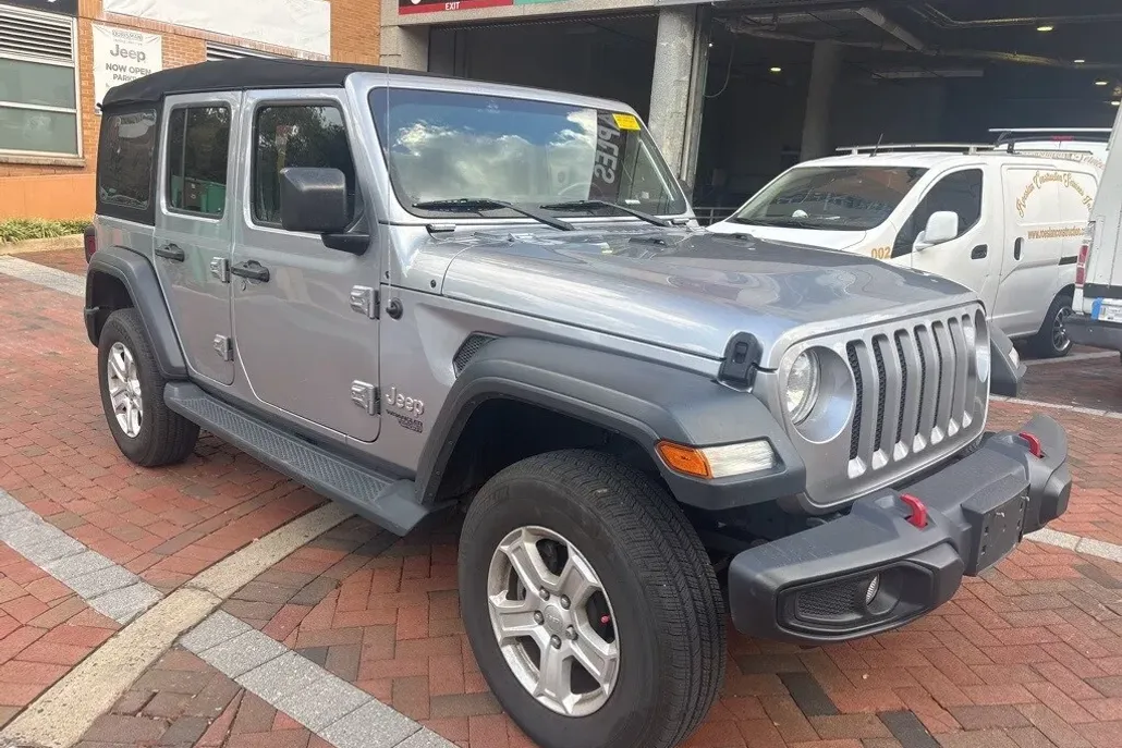 2018 Jeep Wrangler Unlimited Sport S photo 1