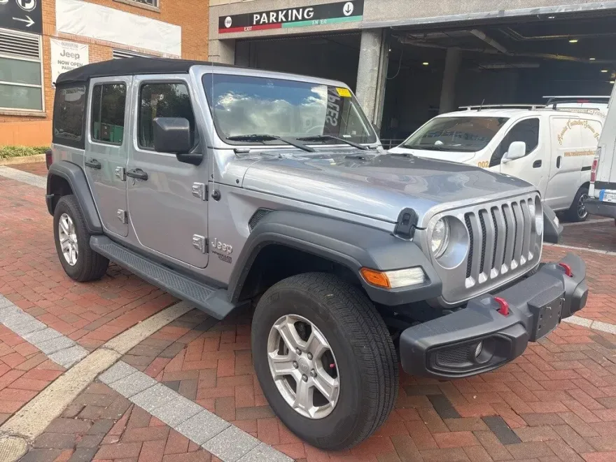 2018 Jeep Wrangler Unlimited Sport S photo 1