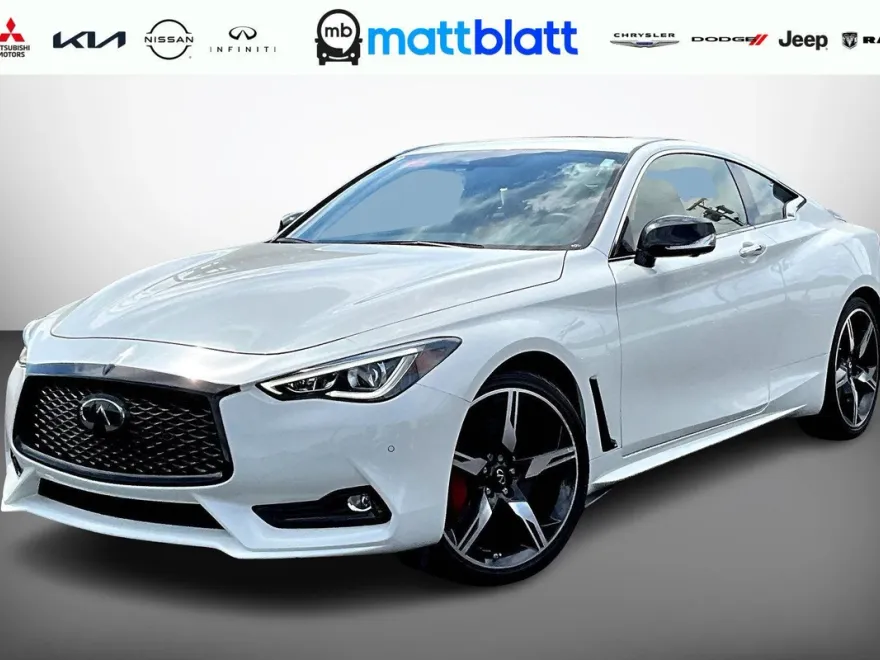 2022 Infiniti Q60 Red Sport 400 photo 1