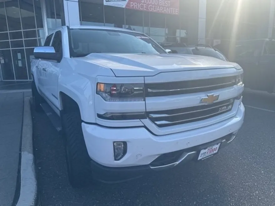 2017 Chevrolet Silverado 1500 LTZ photo 1