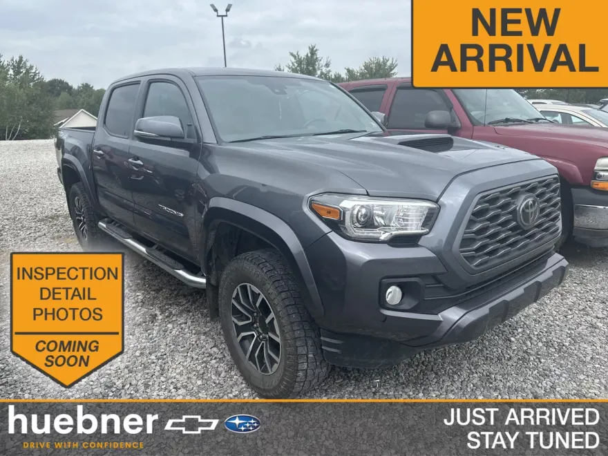 2021 Toyota Tacoma TRD Sport photo 1