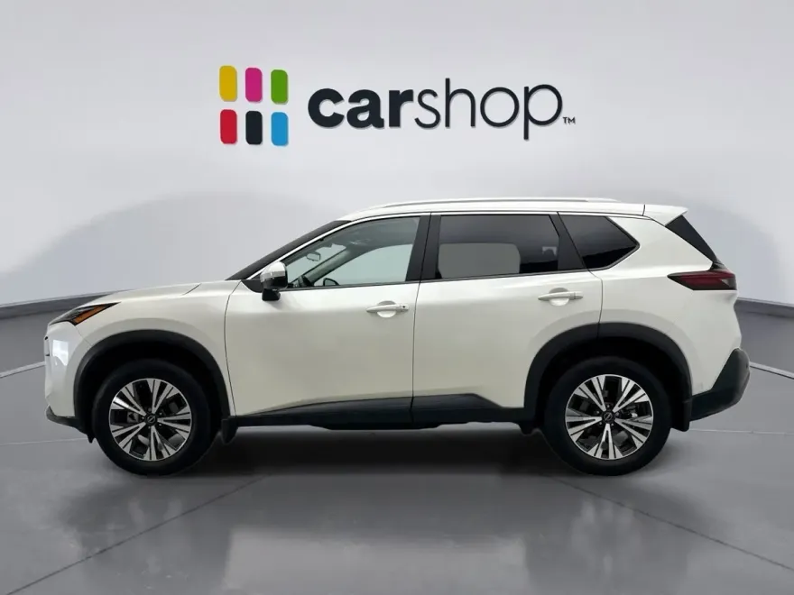 2023 Nissan Rogue SV photo 1