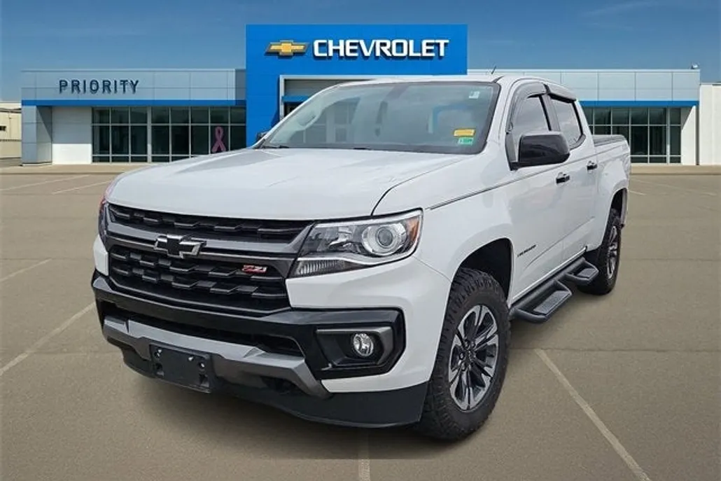 2022 Chevrolet Colorado Z71 photo 1