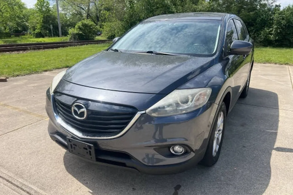 2014 Mazda CX-9 Touring photo 1