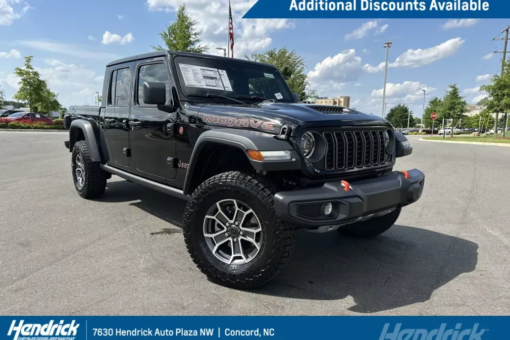 2025 Jeep Gladiator Mojave photo 1
