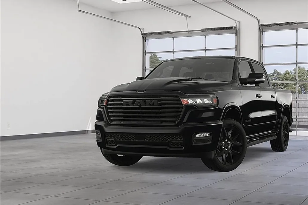 2025 Ram 1500 Laramie photo 1
