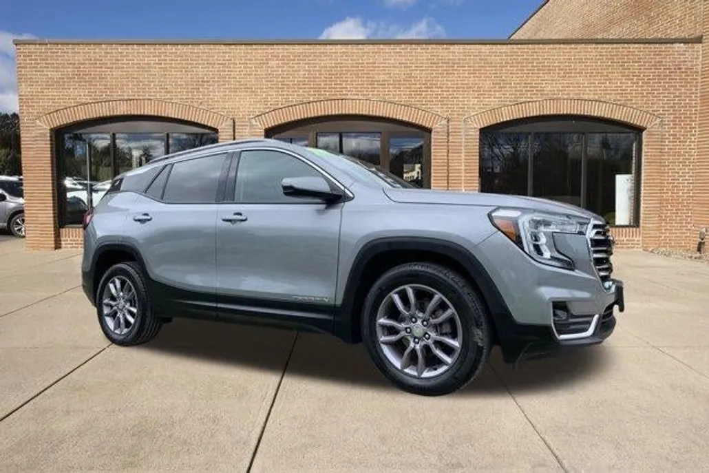2024 Gmc Terrain SLT photo 1