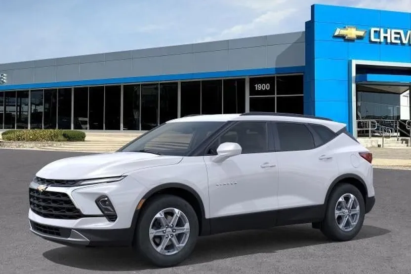 2025 Chevrolet Blazer 2LT photo 1