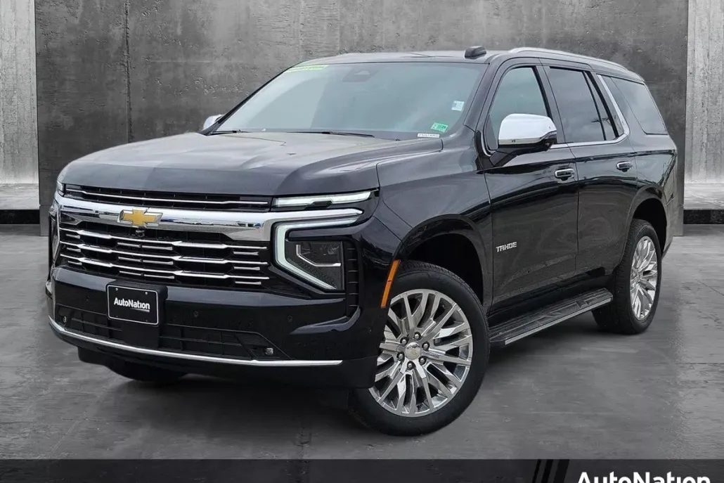 2025 Chevrolet Tahoe Premier photo 1
