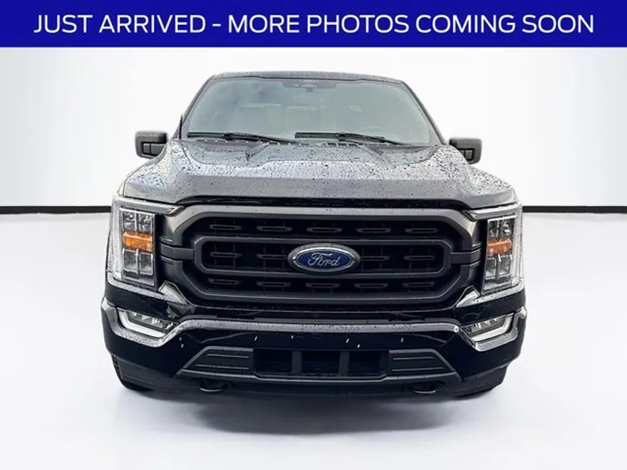2022 Ford F-150 XLT photo 1