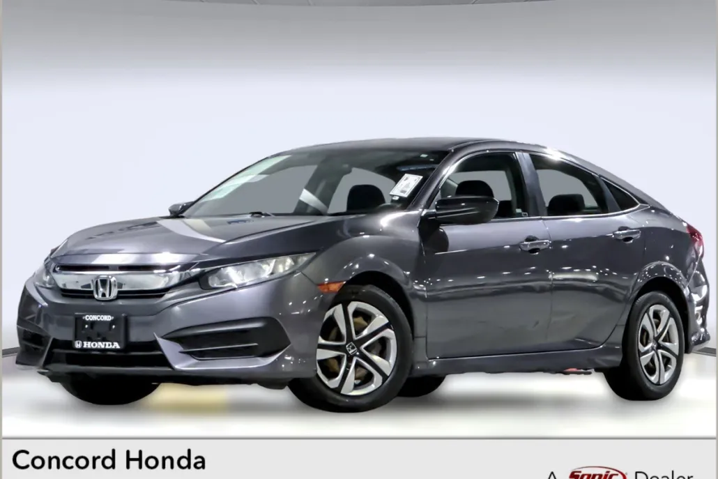 2017 Honda Civic LX photo 1