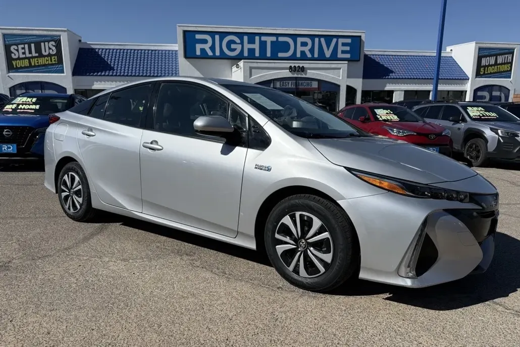 2019 Toyota Prius Prime Plus Premium Advanced photo 1