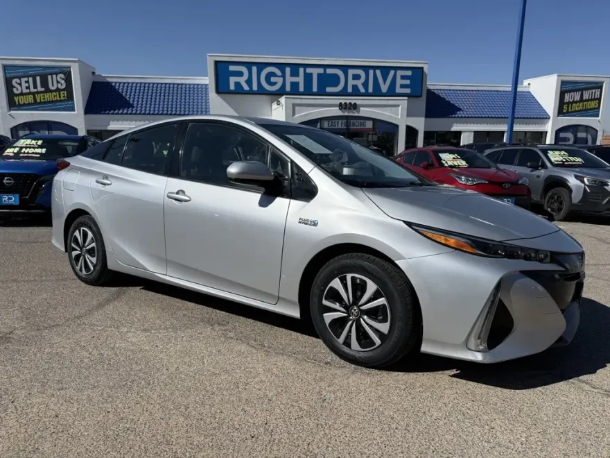 2019 Toyota Prius Prime Plus Premium Advanced photo 1
