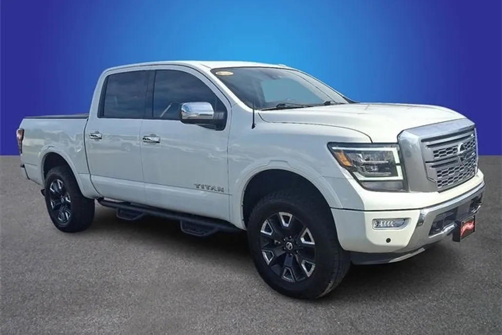 2021 Nissan Titan Crew Cab Platinum Reserve photo 1