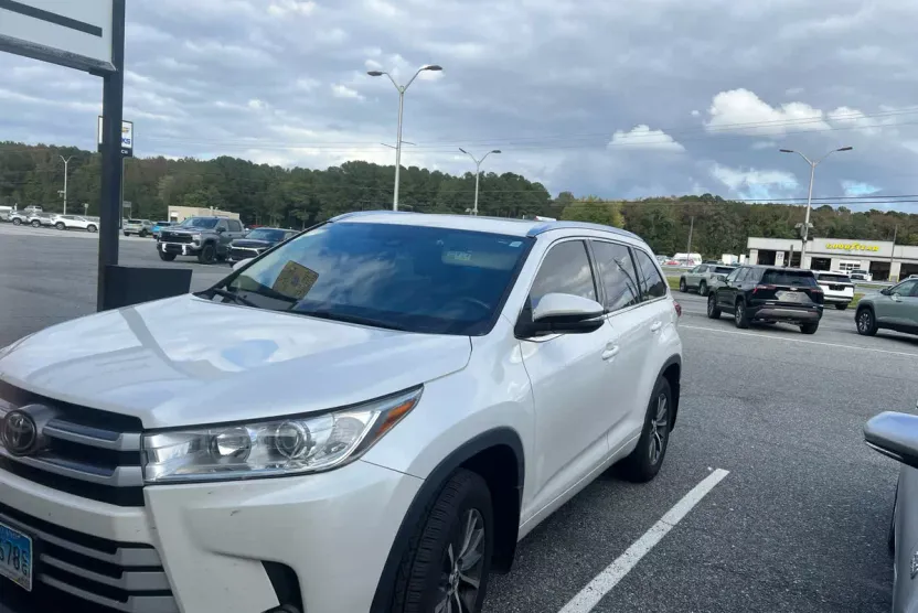 2018 Toyota Highlander XLE photo 1