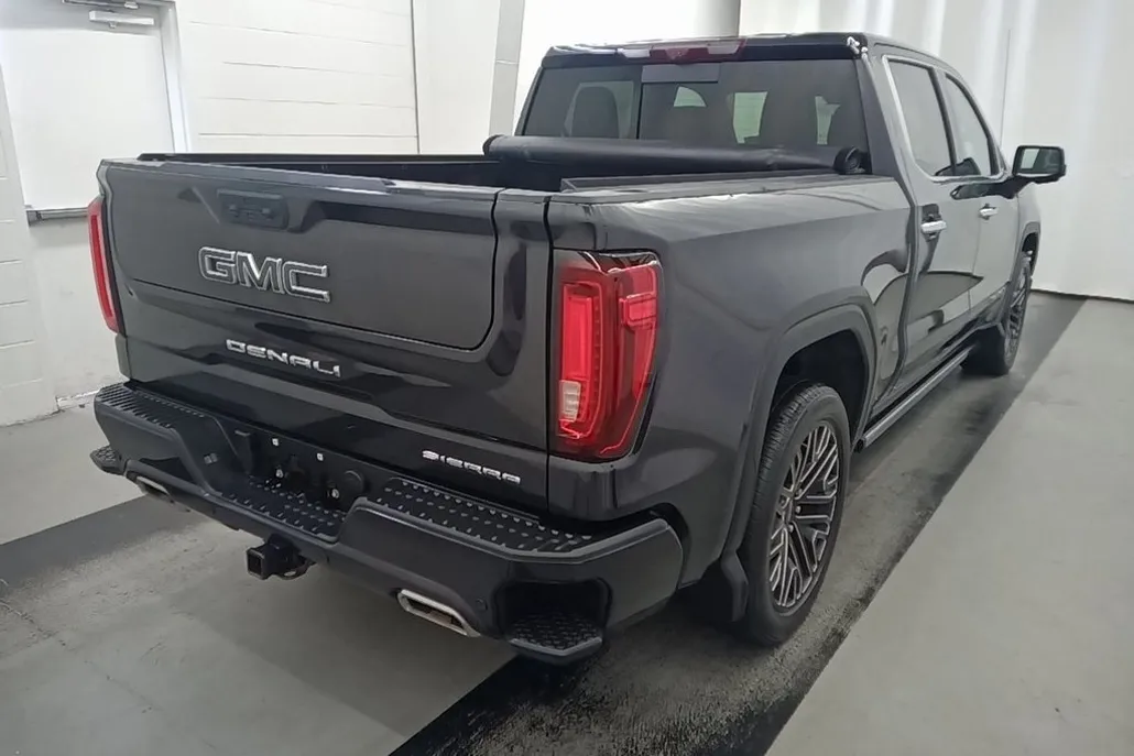 2022 Gmc Sierra 1500 Denali Ultimate photo 1