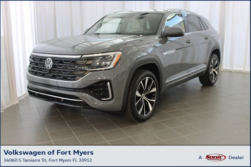 2025 Volkswagen Atlas Cross Sport SEL Premium R-Line photo 1
