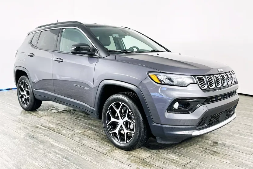 2024 Jeep Compass Limited photo 1
