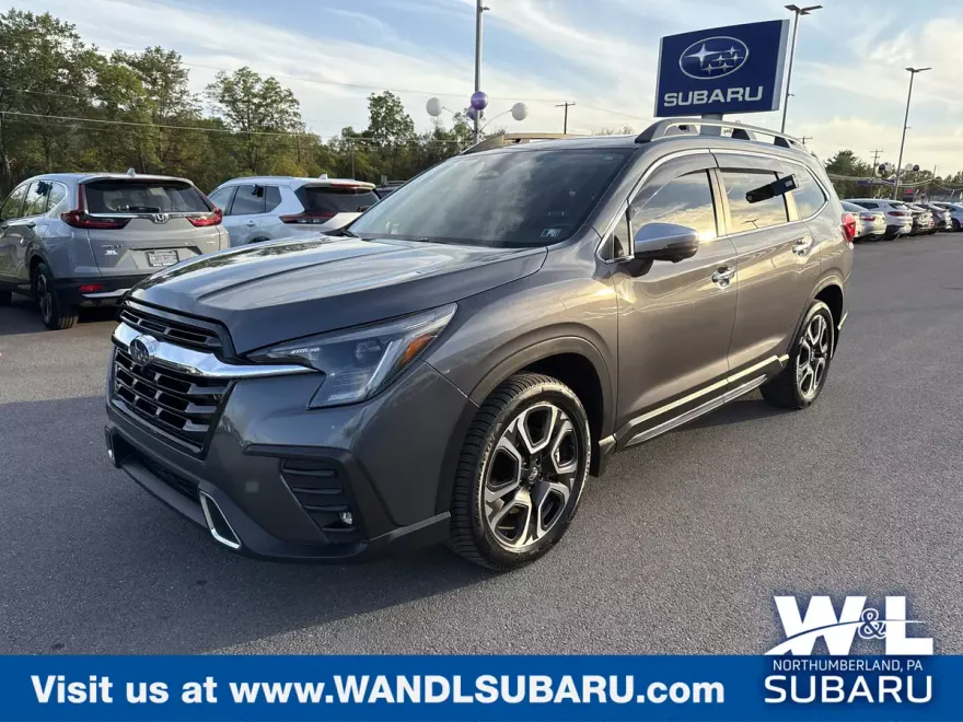 2023 Subaru Ascent Touring photo 1