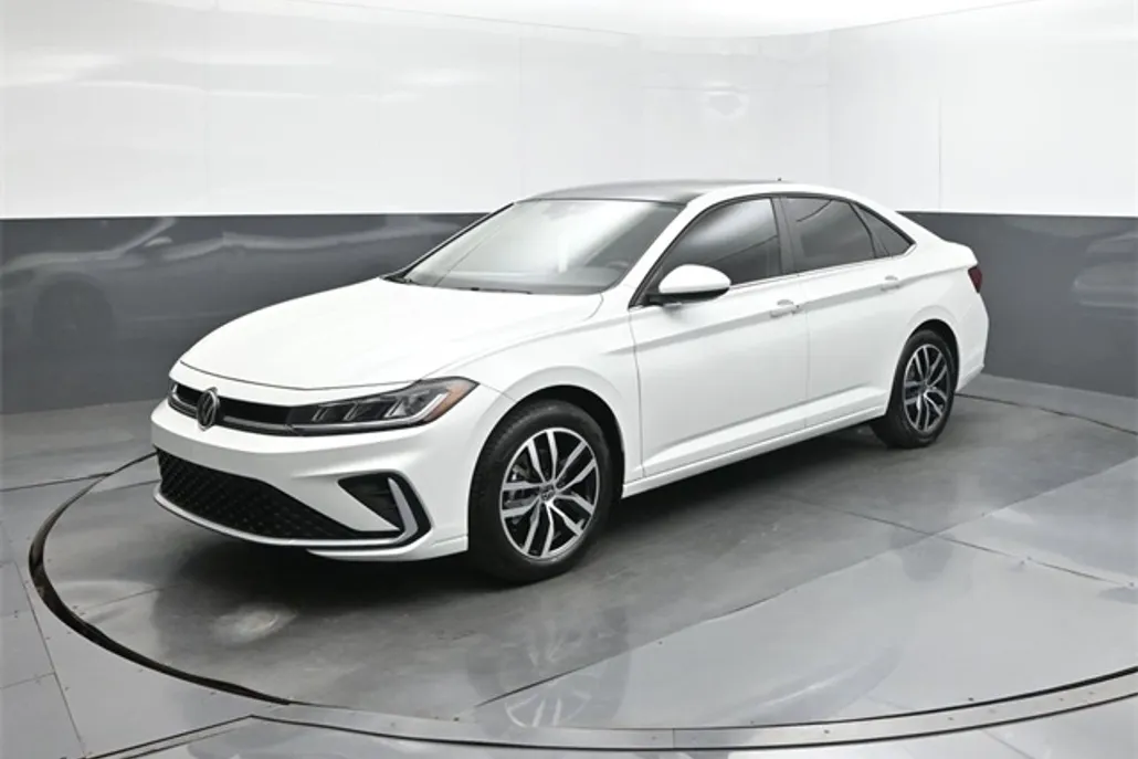 2025 Volkswagen Jetta 1.5T SE photo 1