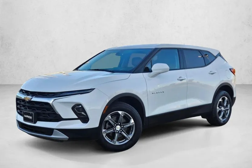 2023 Chevrolet Blazer 2LT photo 1